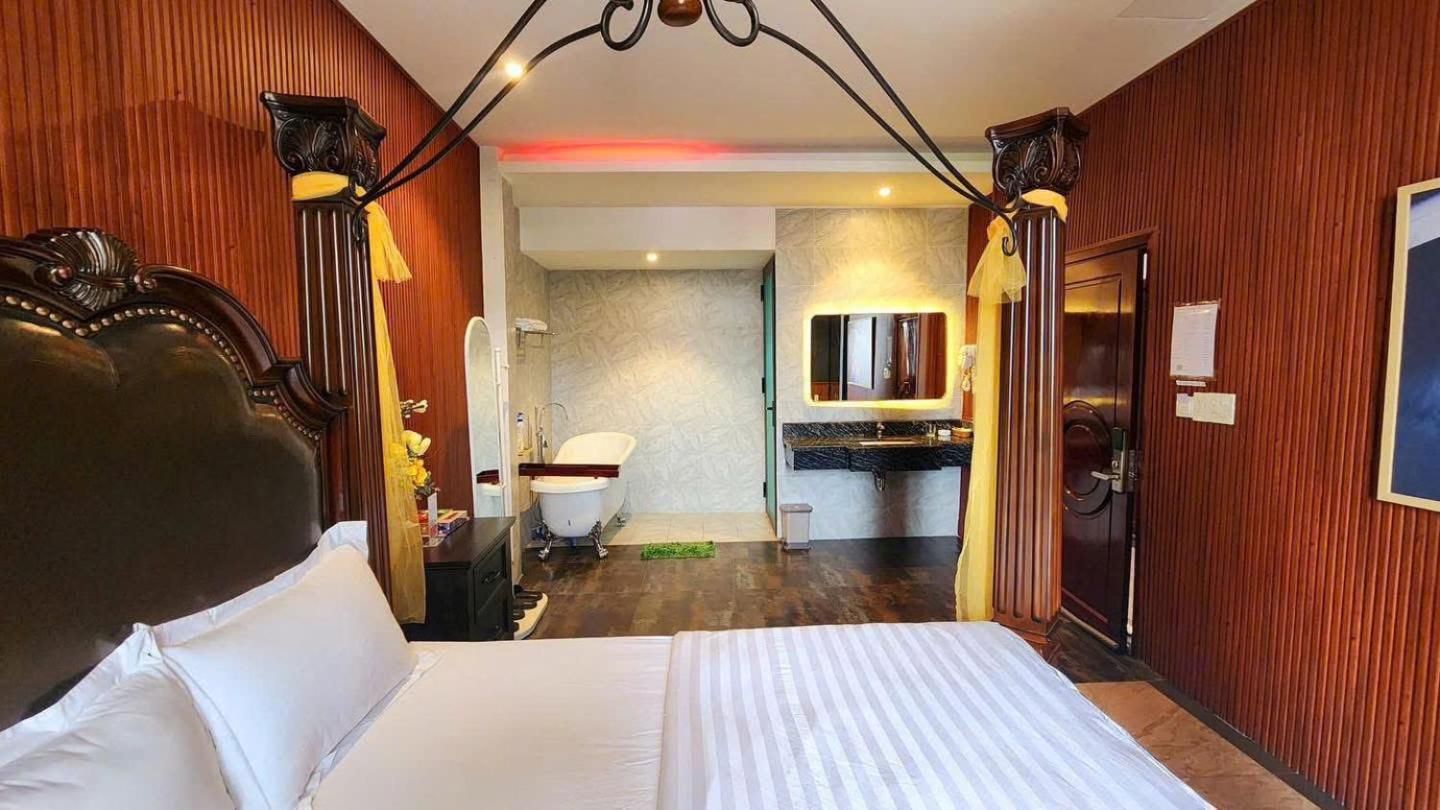 Khach San Nha Minh Hotel Cai Rang Екстериор снимка